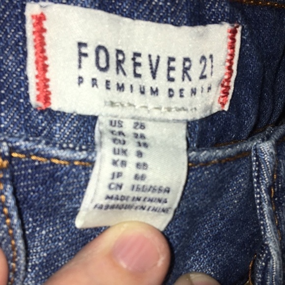 Forever 21 Premium Denim shorts - Picture 3 of 4
